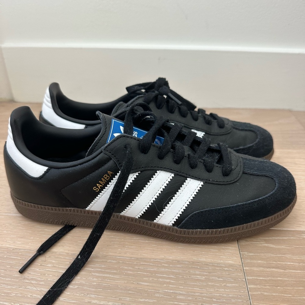 Adidas Women’s Sambas (size Womens 8.5)